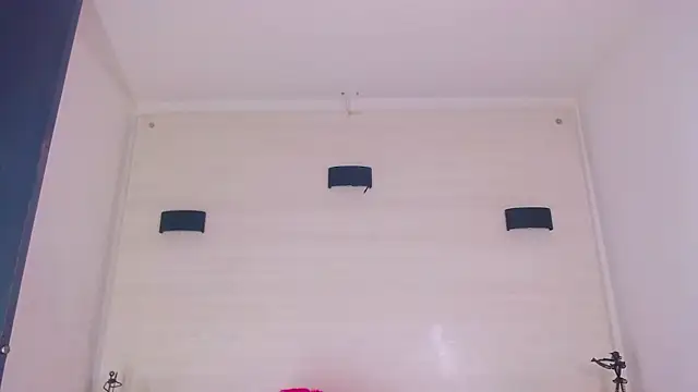 Snapshot of Molly_Spears chatting on January 2025 12:26:02 PM Molly Spears online show from January 2025 12:26:02 PM