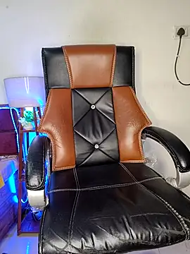 Black-Pearll online show from March 2025 09:05:02 PM