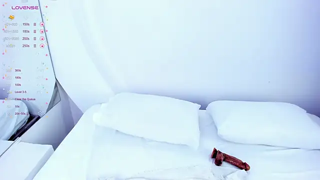 NanaOsaky online show from March 2025 03:52:01 PM