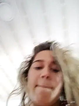 LaurenWelly  online show from February 2025 08:33:02 PM