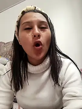 Nicky-7 online show from December 2024 05:33:02 PM