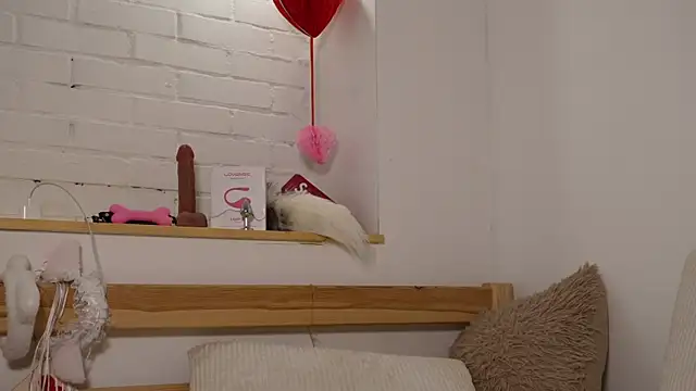 MonicaAsis online show from January 2025 12:15:01 AM