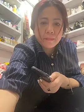 Snapshot of Cesywet chatting on February 2025 07:31:02 AM Cesywet online show from February 2025 07:31:02 AM