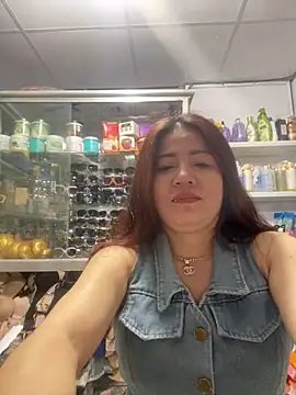 Snapshot of Cesywet chatting on March 2025 02:20:02 AM Cesywet online show from March 2025 02:20:02 AM