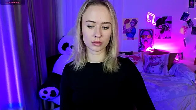 SashaBrooks online show from December 2025 02:11:01 PM