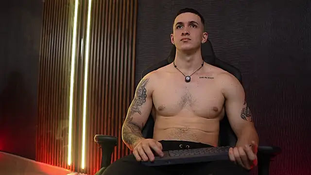 Snapshot of JacksonOlsenn chatting on February 2026 09:38:02 PM JacksonOlsenn online show from February 2026 09:38:02 PM