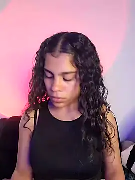 NINA 18 YEARS online show from December 2024 07:11:02 PM