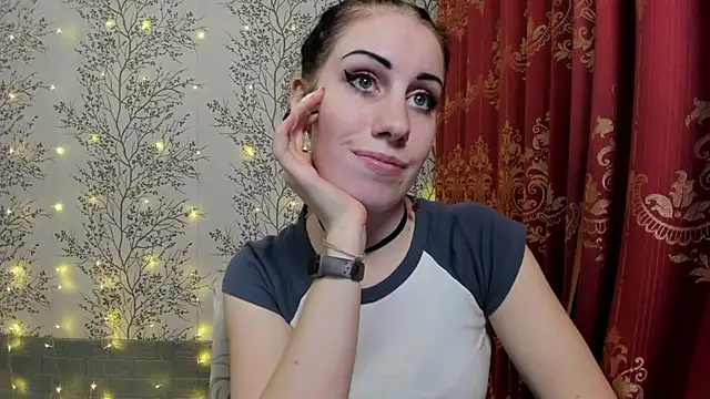 Mary0Lou online show from December 2024 12:27:01 PM