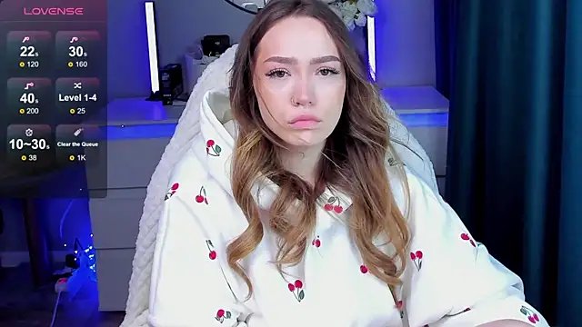 Snapshot of Evia_r0se chatting on November 2025 10:04:02 AM Evia r0se online show from November 2025 10:04:02 AM