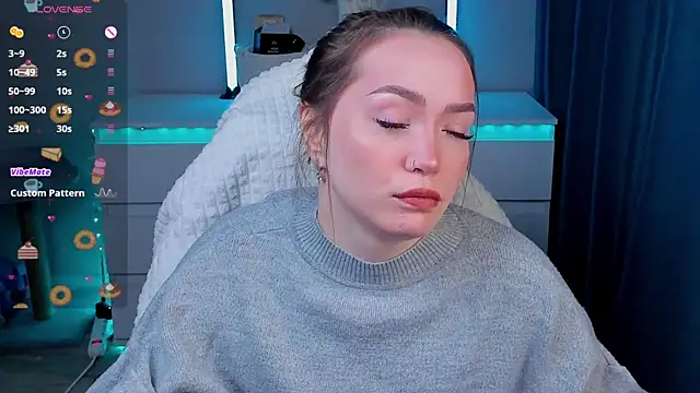 Snapshot of Evia_r0se chatting on February 2026 08:51:01 AM Evia r0se online show from February 2026 08:51:01 AM