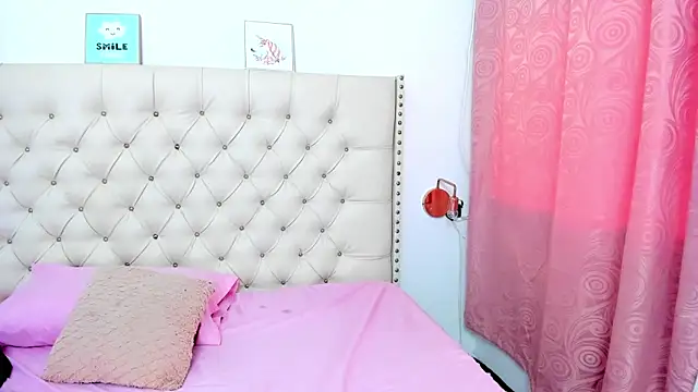 Snapshot of Kim_Eli chatting on January 2025 07:51:01 PM Kim Eli online show from January 2025 07:51:01 PM