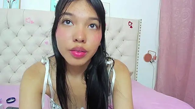 Snapshot of Kim_Eli chatting on March 2025 04:07:02 AM Kim Eli online show from March 2025 04:07:02 AM