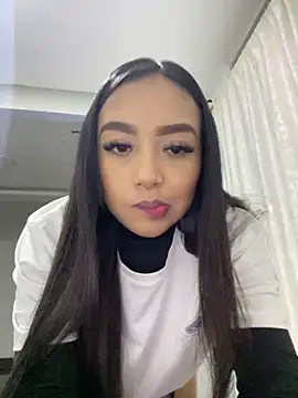 SOPHIACANDY19  online show from December 2024 02:12:01 AM