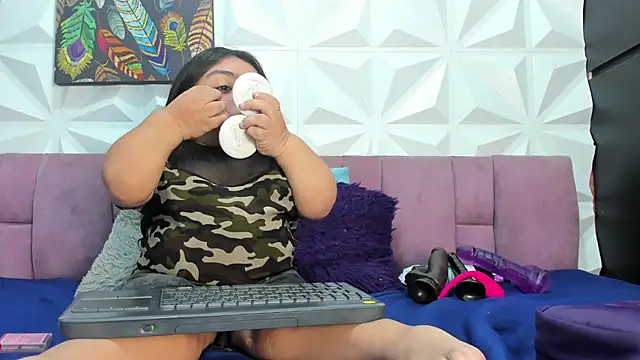 Snapshot of Michelle_Brooks chatting on February 2025 01:48:02 PM Michelle Brooks online show from February 2025 01:48:02 PM