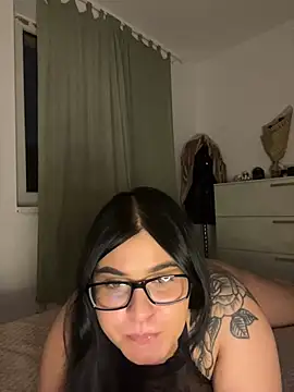 alexaandreea99 online show from December 2024 09:56:02 PM