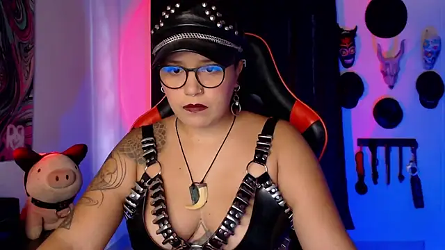 Snapshot of LilithSharon chatting on September 2025 03:24:01 PM LilithSharon online show from September 2025 03:24:01 PM