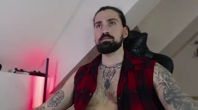 Snapshot of MateoHunk chatting on January 2025 07:10:01 PM MateoHunk online show from January 2025 07:10:01 PM