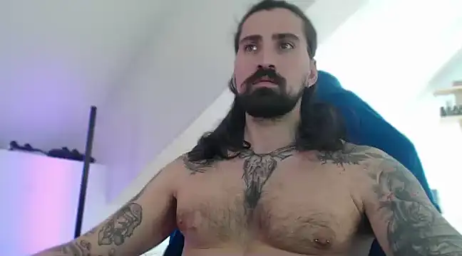 Snapshot of MateoHunk chatting on March 2025 12:41:02 PM MateoHunk online show from March 2025 12:41:02 PM