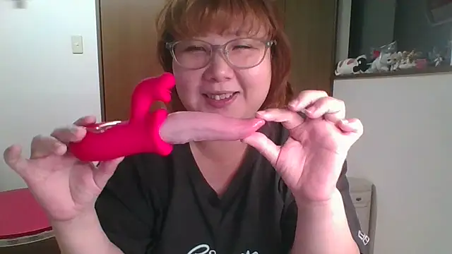SAKU-RA-chan online show from June 2026 03:00:01 PM