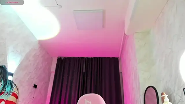 Snapshot of Kira_yoon chatting on November 2025 12:42:02 AM Kira yoon online show from November 2025 12:42:02 AM