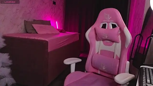 Snapshot of Kira_yoon chatting on December 2025 12:15:02 AM Kira yoon online show from December 2025 12:15:02 AM