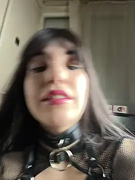 Sofia Poly online show from January 2025 09:39:02 PM