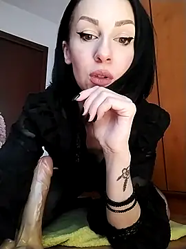 Snapshot of dahlia_82 chatting on February 2026 09:19:02 AM dahlia 82 online show from February 2026 09:19:02 AM