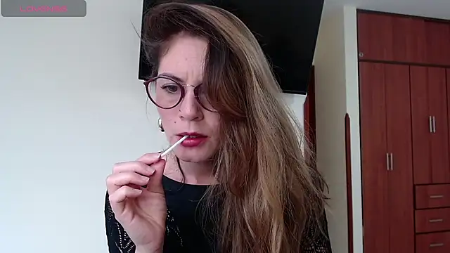 Snapshot of Hanny_24 chatting on December 2024 09:25:02 PM Hanny 24 online show from December 2024 09:25:02 PM