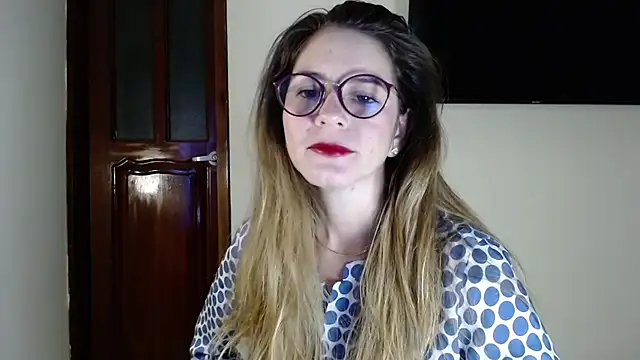 Snapshot of Hanny_24 chatting on January 2025 11:12:02 AM Hanny 24 online show from January 2025 11:12:02 AM