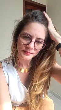 Snapshot of Hanny_24 chatting on February 2025 07:10:01 PM Hanny 24 online show from February 2025 07:10:01 PM