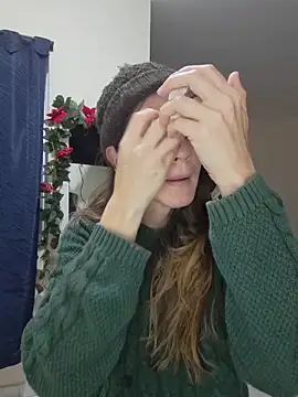 Snapshot of Hanny_24 chatting on December 2025 11:15:01 AM Hanny 24 online show from December 2025 11:15:01 AM