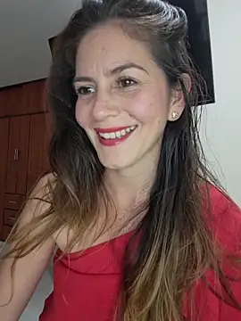 Snapshot of Hanny_24 chatting on February 2026 12:07:01 AM Hanny 24 online show from February 2026 12:07:01 AM