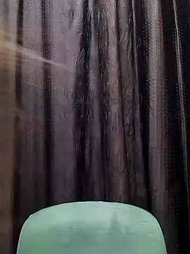 Snapshot of Lalisa_sexy chatting on November 2025 04:28:02 PM Lalisa sexy online show from November 2025 04:28:02 PM