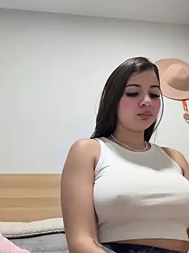 AnitaKariri online show from February 2025 02:10:01 PM