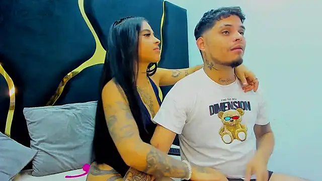 MelissaAndZeuss online show from February 2025 04:18:02 AM