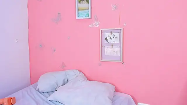 Snapshot of Amandalorense_ chatting on March 2025 06:10:01 AM Amandalorense online show from March 2025 06:10:01 AM