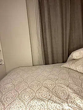 mmbaliii online show from February 2025 09:32:01 PM