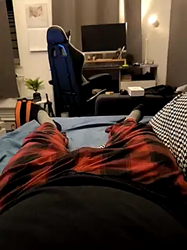 OdinWolf1990 online show from January 2025 10:23:01 PM