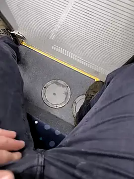 OdinWolf1990 online show from February 2025 05:35:02 AM