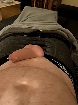 OdinWolf1990 online show from October 2025 08:17:01 PM