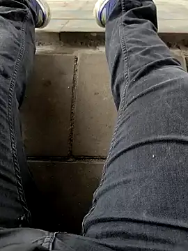 OdinWolf1990 online show from November 2025 09:53:01 AM