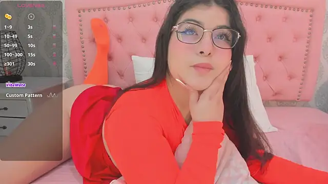 Snapshot of martina_rivera_ chatting on October 2025 12:19:02 PM martina rivera online show from October 2025 12:19:02 PM