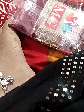 Urmila bhabhii online show from February 2025 07:44:01 AM