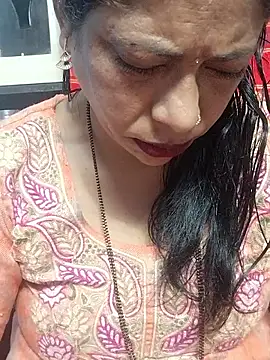 Urmila bhabhii online show from November 2025 03:50:02 AM