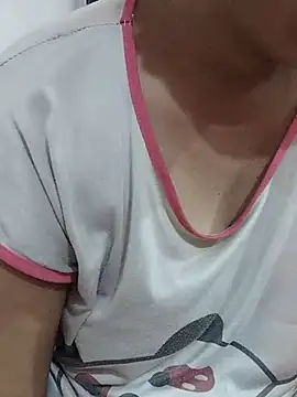 Snapshot of Urmila_bhabhii chatting on May 2026 03:03:02 AM Urmila bhabhii online show from May 2026 03:03:02 AM