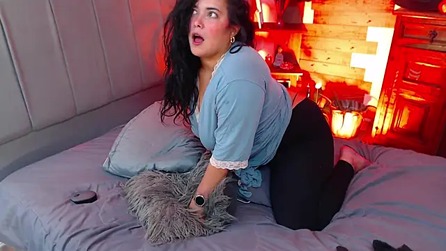 Snapshot of VictoriaMontero30000 chatting on October 2025 03:25:01 AM VictoriaMontero30000 online show from October 2025 03:25:01 AM