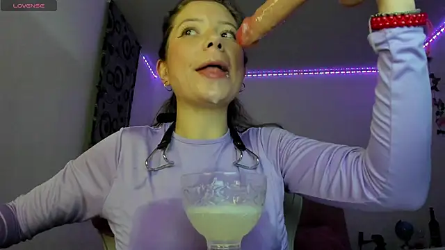 Snapshot of Susana_garcia_ chatting on March 2025 02:04:01 AM Susana garcia  online show from March 2025 02:04:01 AM