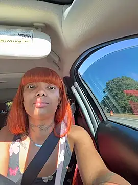 Snapshot of butterflybootyy chatting on October 2025 03:23:02 PM butterflybootyy online show from October 2025 03:23:02 PM