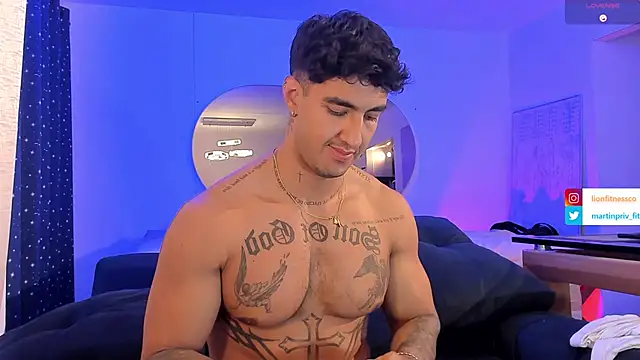 JACOB MARTINS online show from February 2025 04:09:02 AM