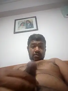 RoyPapafarid online show from March 2025 01:59:02 PM